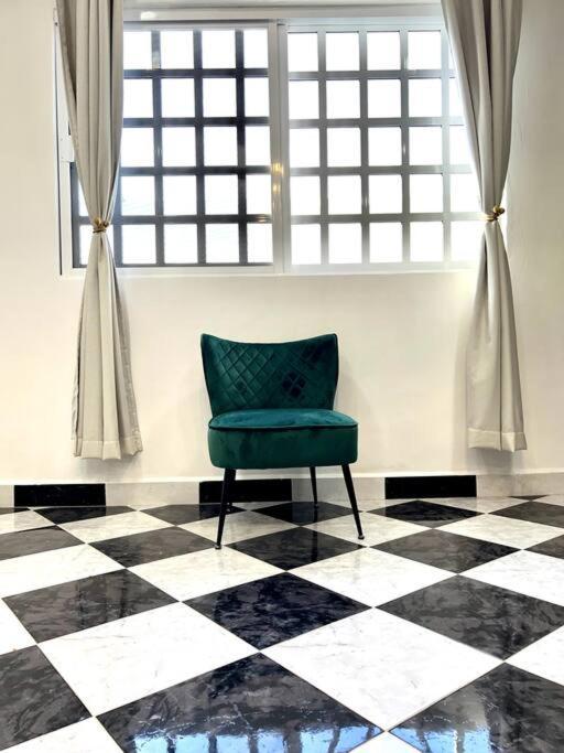 Apartamento Acogedor Y Colorido Estudio Con Cama King Size *